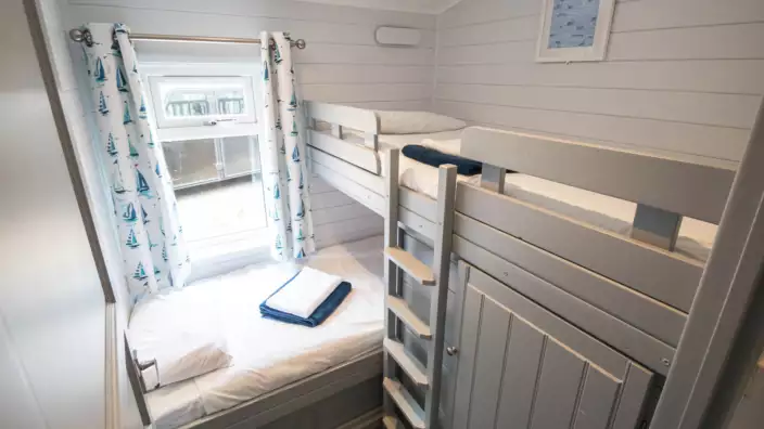 8-bunk-beds