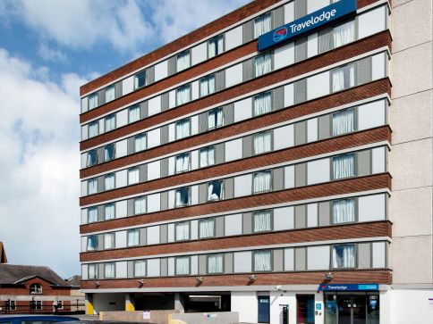 Travelodge Altrincham Central