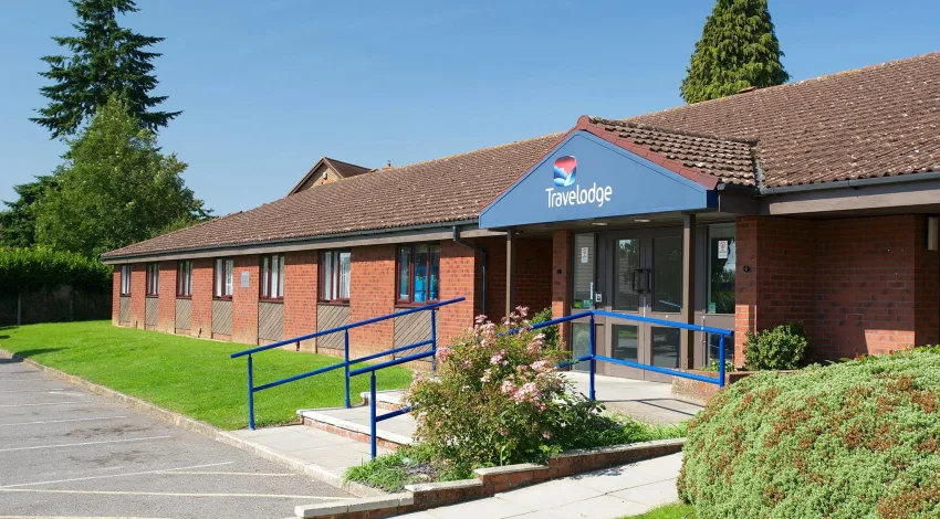 Travelodge Alton Four Marks